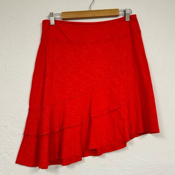 Toad & Co Red Tiered Asymmetrical Hem Skirt Womens S Gorpcore Athletic Stretch - Picture 1 of 7